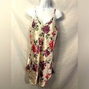 Vintage Kristine Tyler Intimates New York Paris Night Gown Dress Size Medium